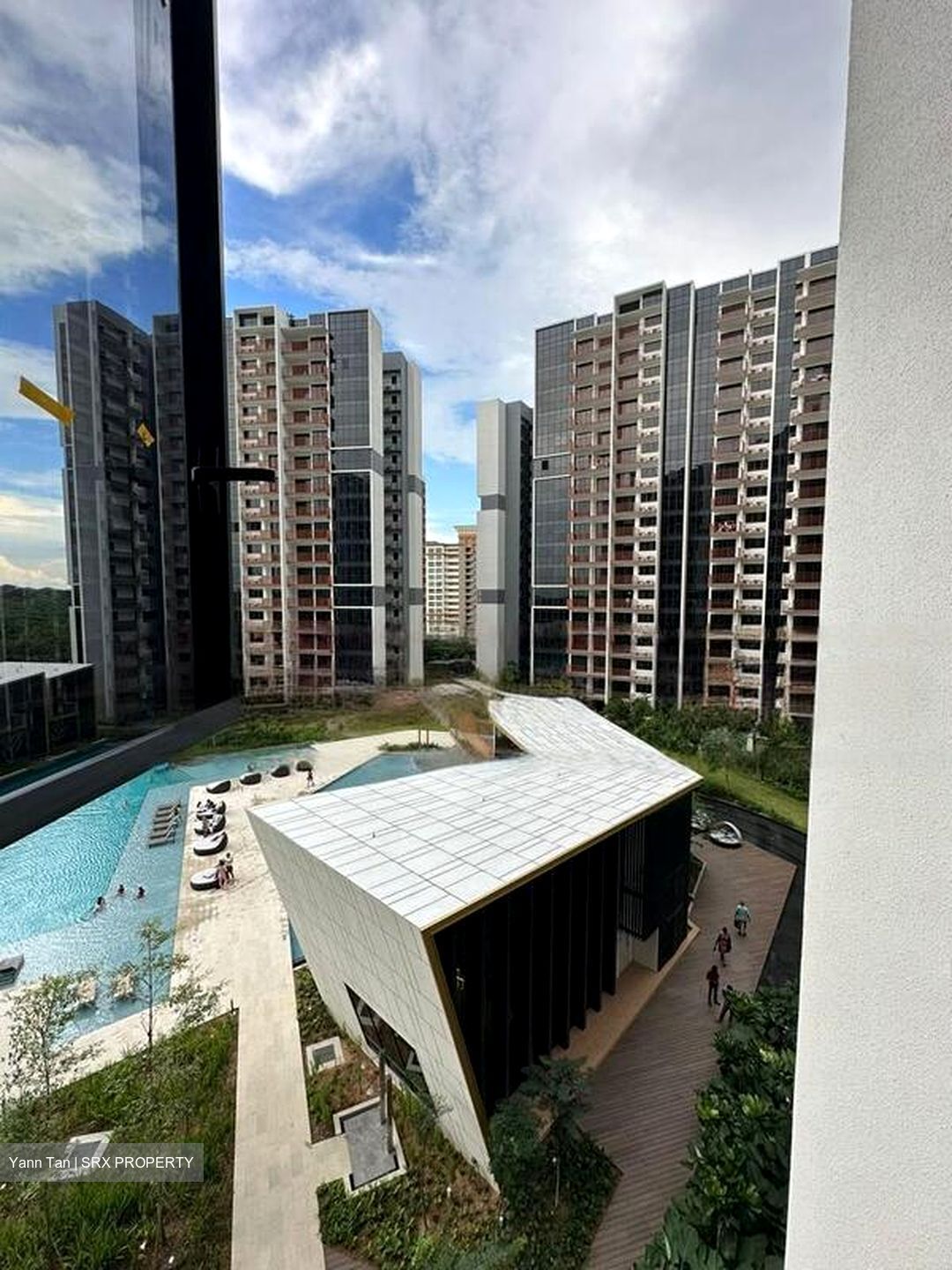 Riverfront Residences (D19), Apartment #461103091